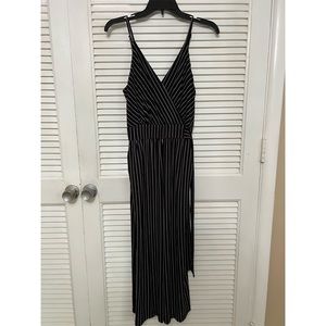 Kaileigh navy striped romper size M.